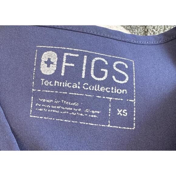FIGS Casma Scrub Top in Navy Blue Size Extra Small - Picture 4 of 4